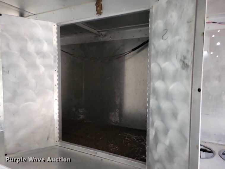 image for item NO9784 1988 Ultimaster  P30 rescue vehicle