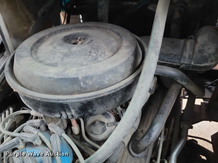 image for item NO9784 1988 Ultimaster  P30 rescue vehicle