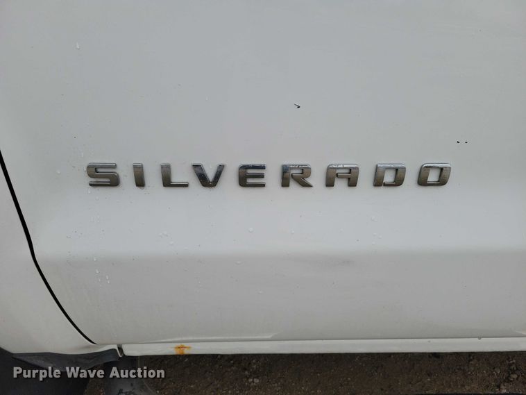 image for item NO9786 2017 Chevrolet Silverado 1500 Double Cab pickup truck