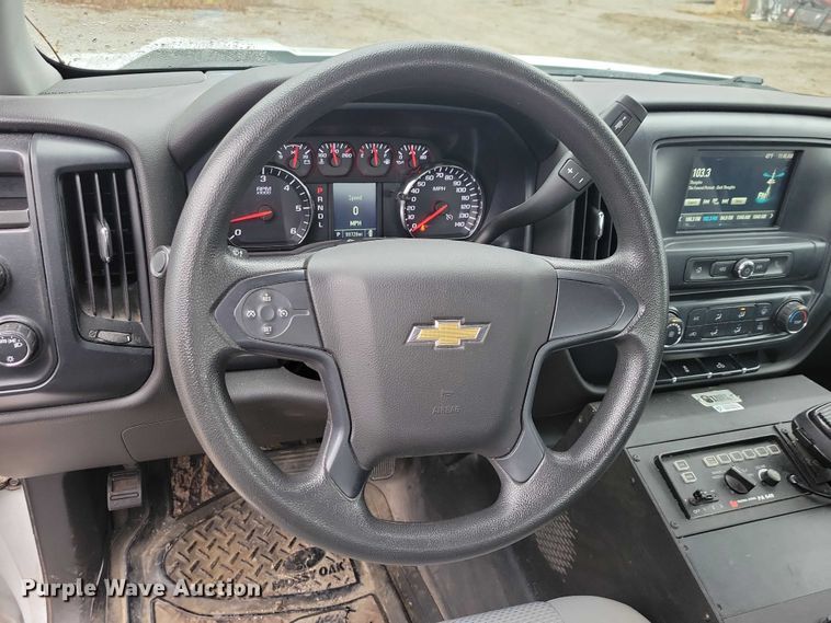 image for item NO9786 2017 Chevrolet Silverado 1500 Double Cab pickup truck