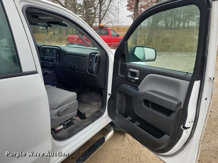 image for item NO9786 2017 Chevrolet Silverado 1500 Double Cab pickup truck