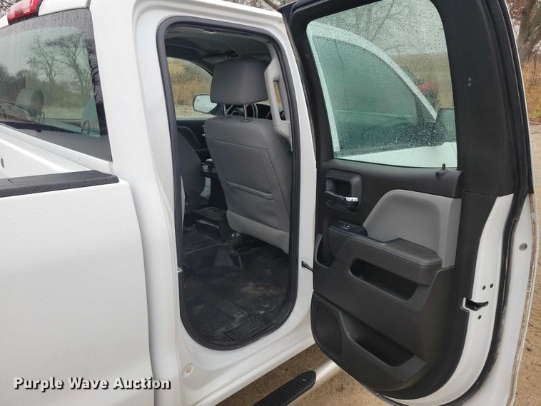 image for item NO9786 2017 Chevrolet Silverado 1500 Double Cab pickup truck