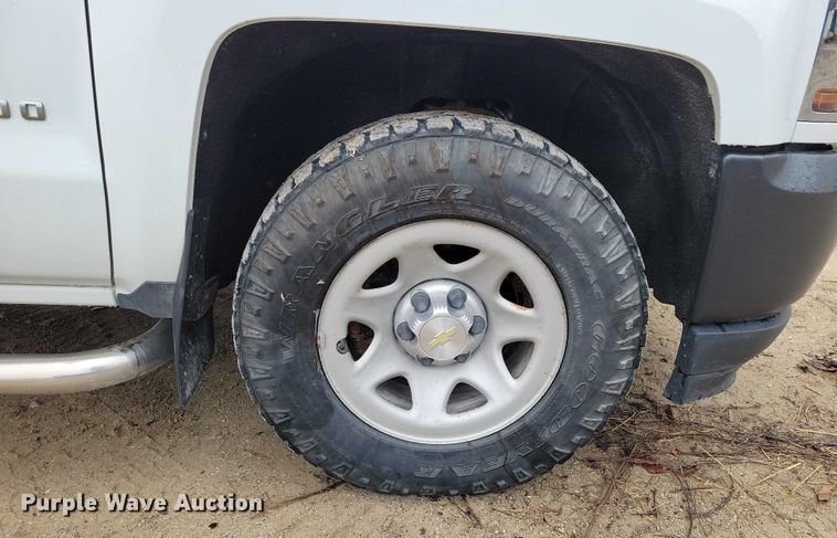 image for item NO9786 2017 Chevrolet Silverado 1500 Double Cab pickup truck