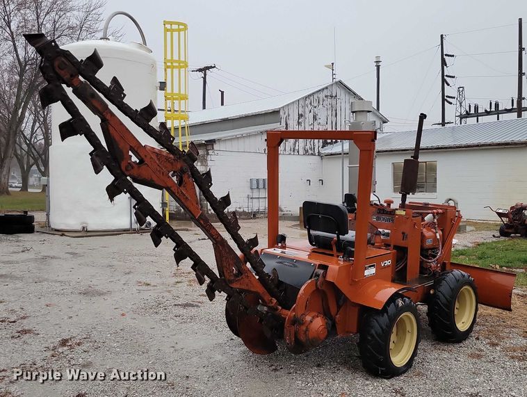 image for item NO9797 Ditch Witch V30 trencher