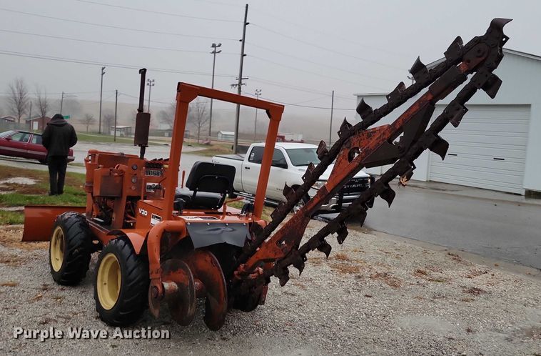 image for item NO9797 Ditch Witch V30 trencher