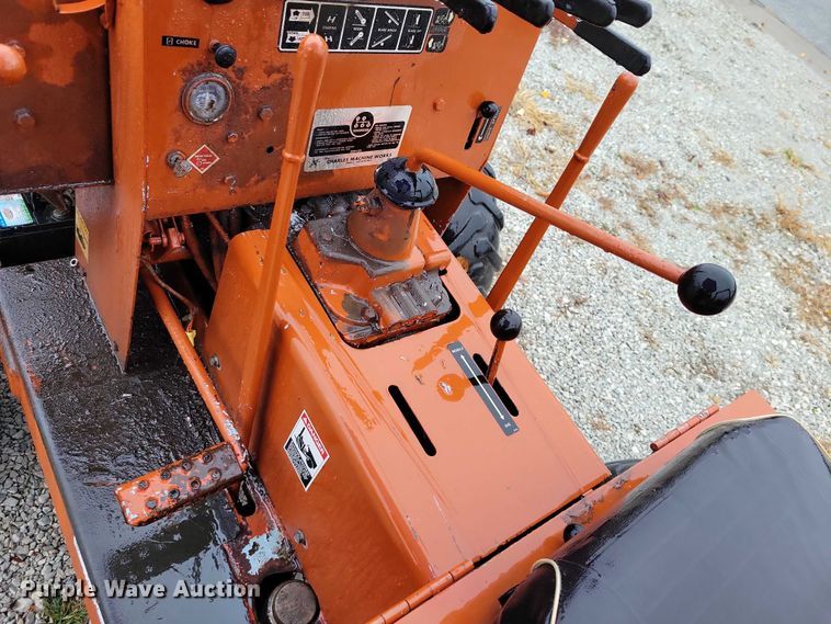 image for item NO9797 Ditch Witch V30 trencher