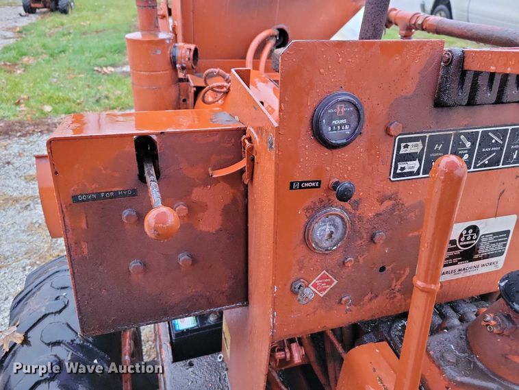image for item NO9797 Ditch Witch V30 trencher
