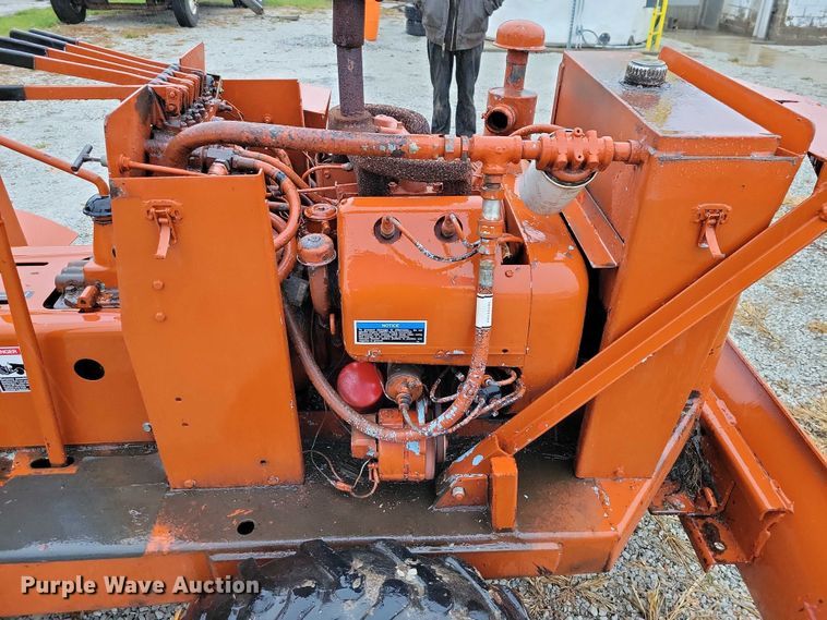 image for item NO9797 Ditch Witch V30 trencher