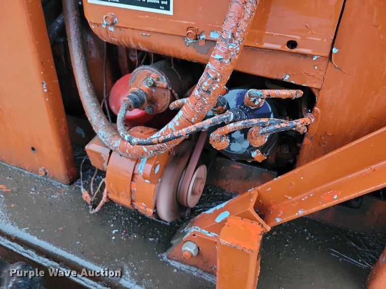 image for item NO9797 Ditch Witch V30 trencher