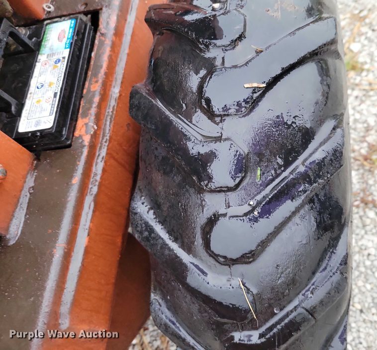 image for item NO9797 Ditch Witch V30 trencher