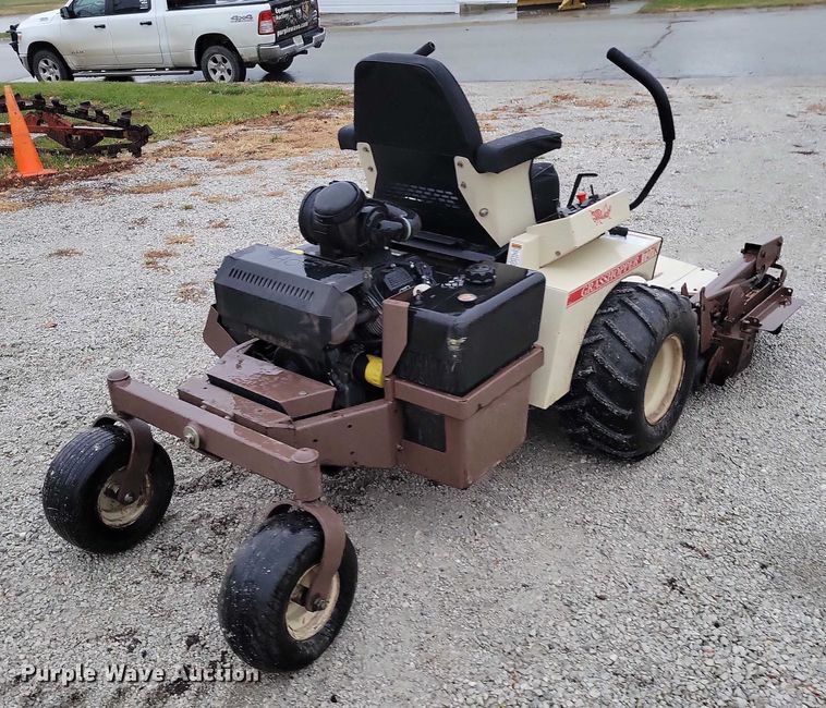 image for item NO9798 Grasshopper 727K ZTR lawn mower