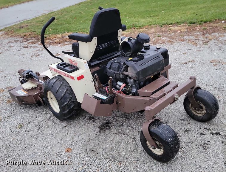 image for item NO9798 Grasshopper 727K ZTR lawn mower