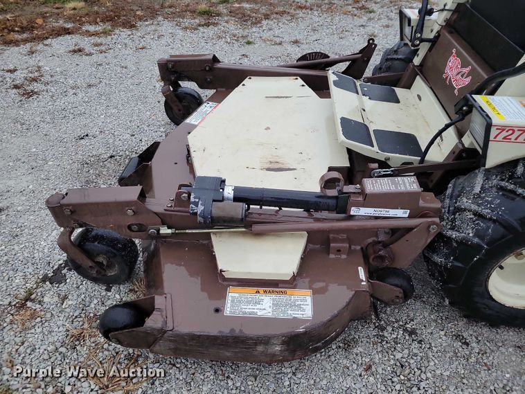 image for item NO9798 Grasshopper 727K ZTR lawn mower