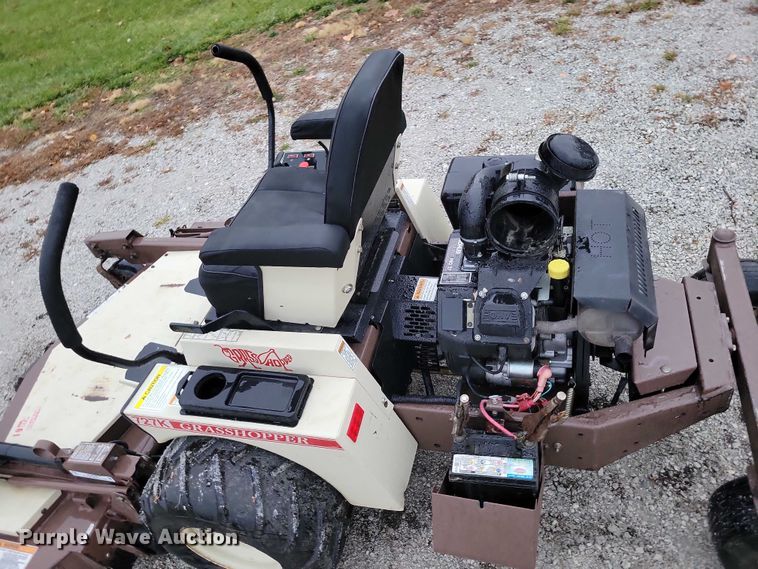 image for item NO9798 Grasshopper 727K ZTR lawn mower