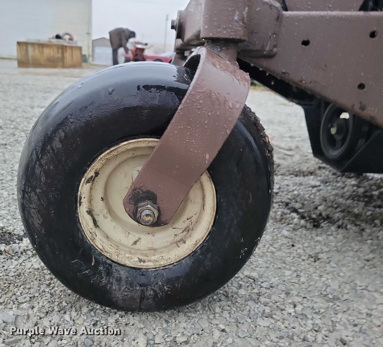 image for item NO9798 Grasshopper 727K ZTR lawn mower