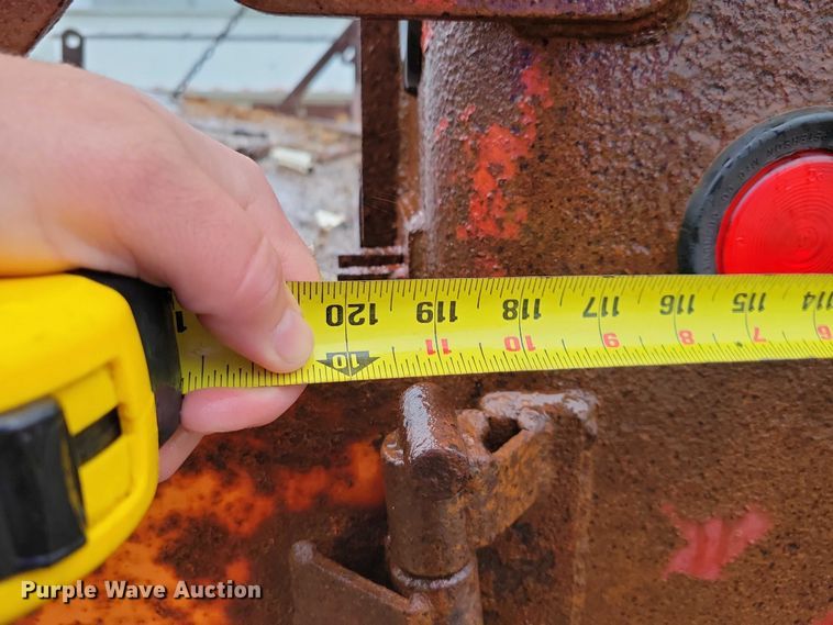 image for item NO9800 2001 International 4700 dump truck