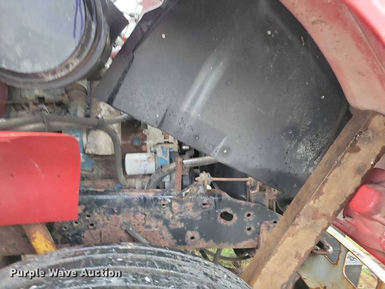 image for item NO9800 2001 International 4700 dump truck