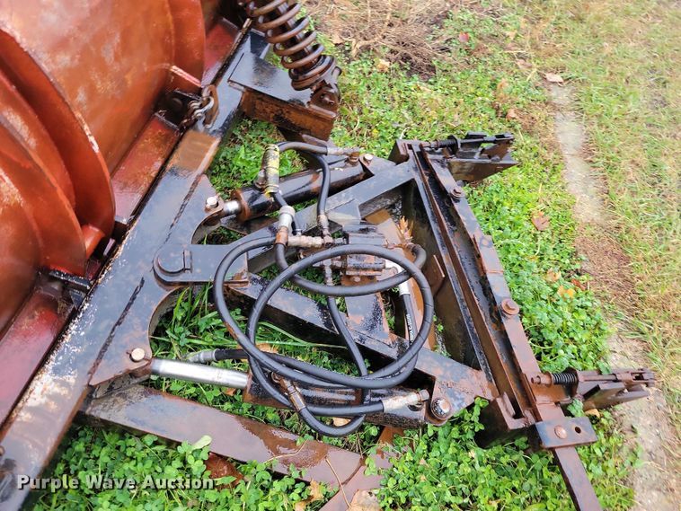 image for item NO9800 2001 International 4700 dump truck