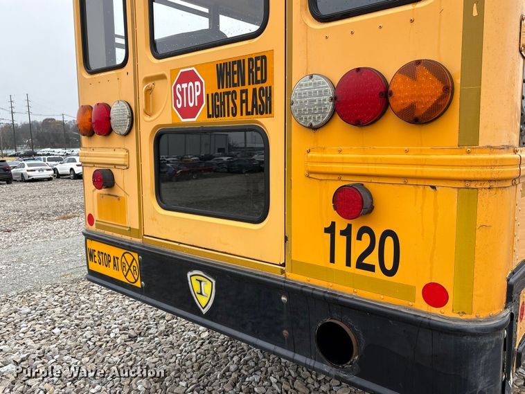 image for item YA1460 2011 IC PB105 school bus