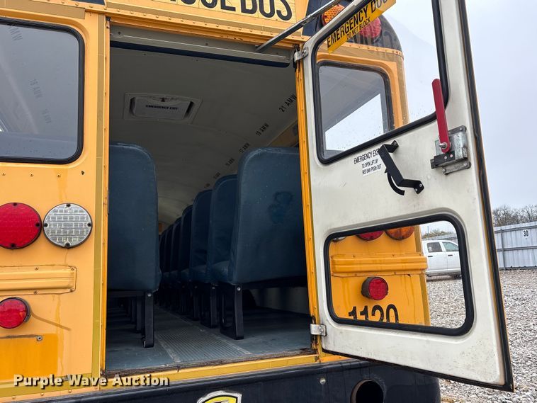 image for item YA1460 2011 IC PB105 school bus