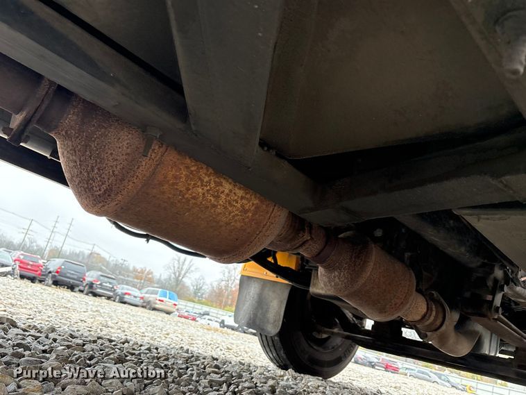 image for item YA1460 2011 IC PB105 school bus