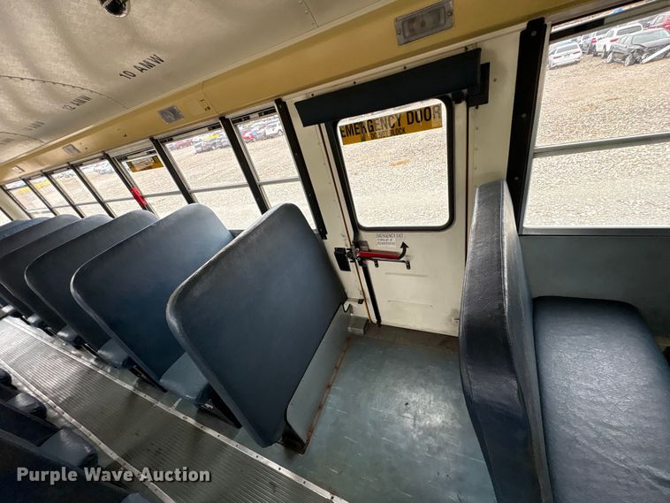 image for item YA1460 2011 IC PB105 school bus
