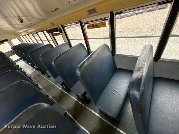 image for item YA1460 2011 IC PB105 school bus