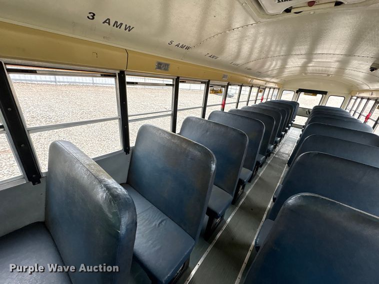 image for item YA1460 2011 IC PB105 school bus