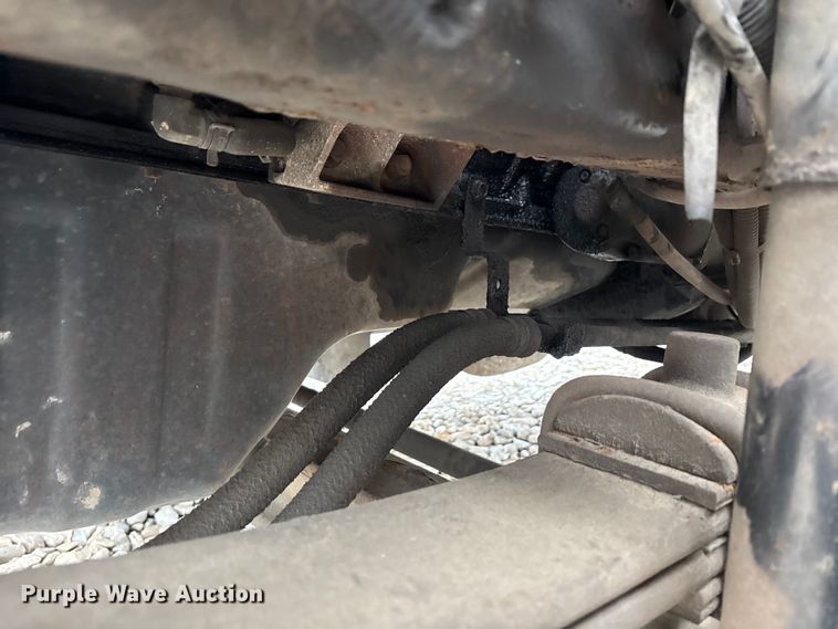 image for item YA1460 2011 IC PB105 school bus