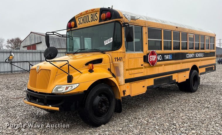 image for item YA1461 2011 IC PB105 school bus