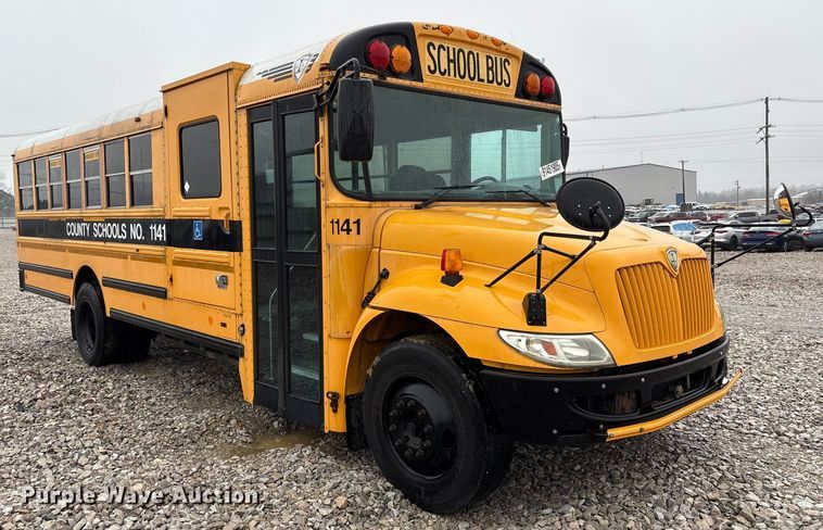 image for item YA1461 2011 IC PB105 school bus
