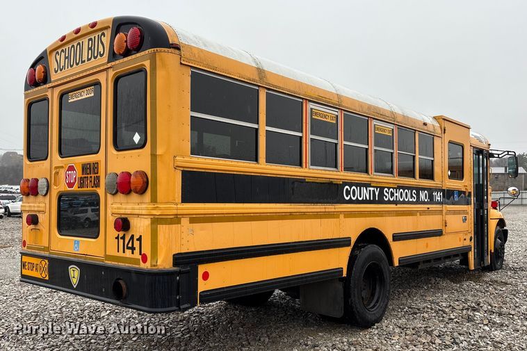 image for item YA1461 2011 IC PB105 school bus
