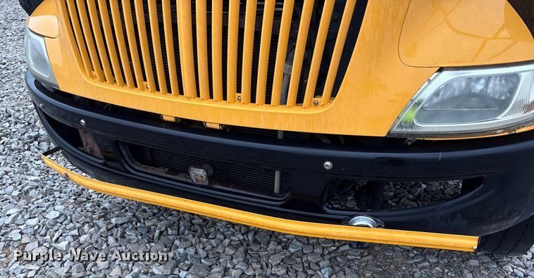 image for item YA1461 2011 IC PB105 school bus