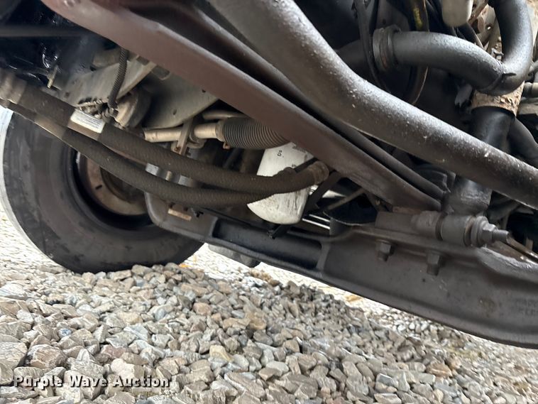 image for item YA1461 2011 IC PB105 school bus