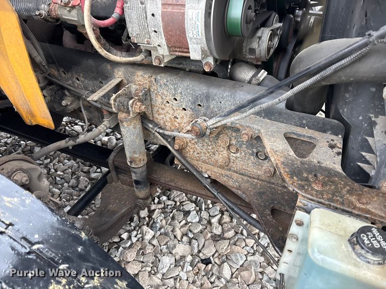 image for item YA1461 2011 IC PB105 school bus