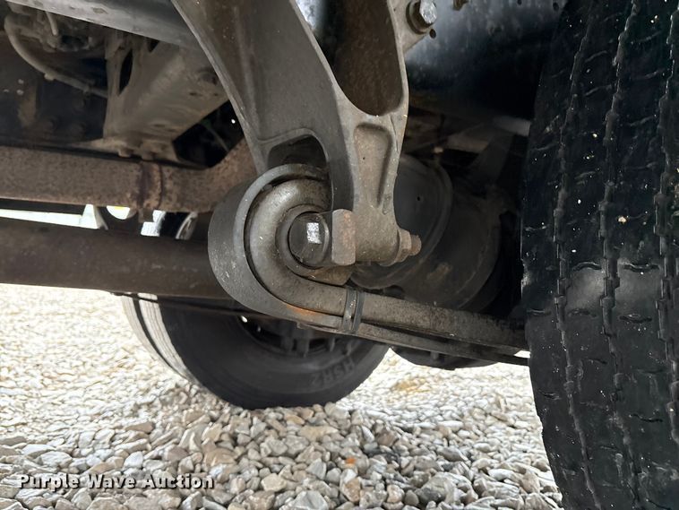 image for item YA1461 2011 IC PB105 school bus