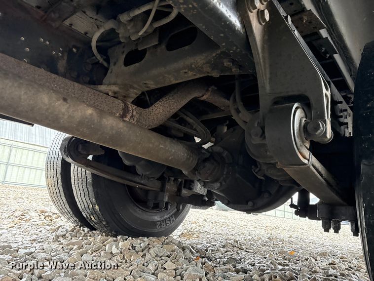 image for item YA1461 2011 IC PB105 school bus