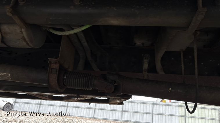 image for item YA1461 2011 IC PB105 school bus