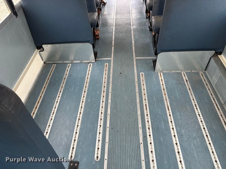 image for item YA1461 2011 IC PB105 school bus