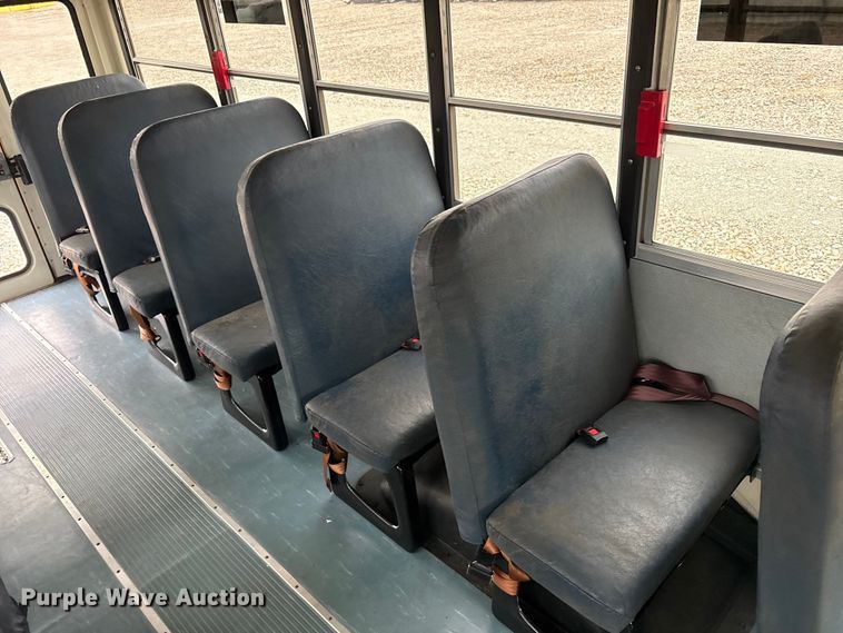 image for item YA1461 2011 IC PB105 school bus