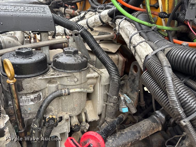 image for item YA1461 2011 IC PB105 school bus