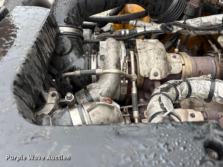 image for item YA1461 2011 IC PB105 school bus