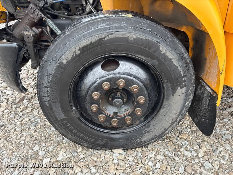 image for item YA1461 2011 IC PB105 school bus