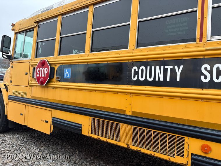 image for item YA1462 2008 Freightliner FS65 school bus