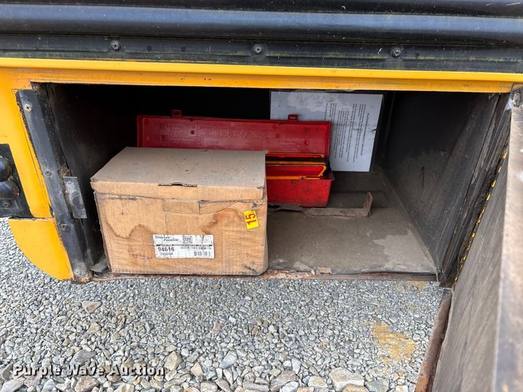 image for item YA1462 2008 Freightliner FS65 school bus