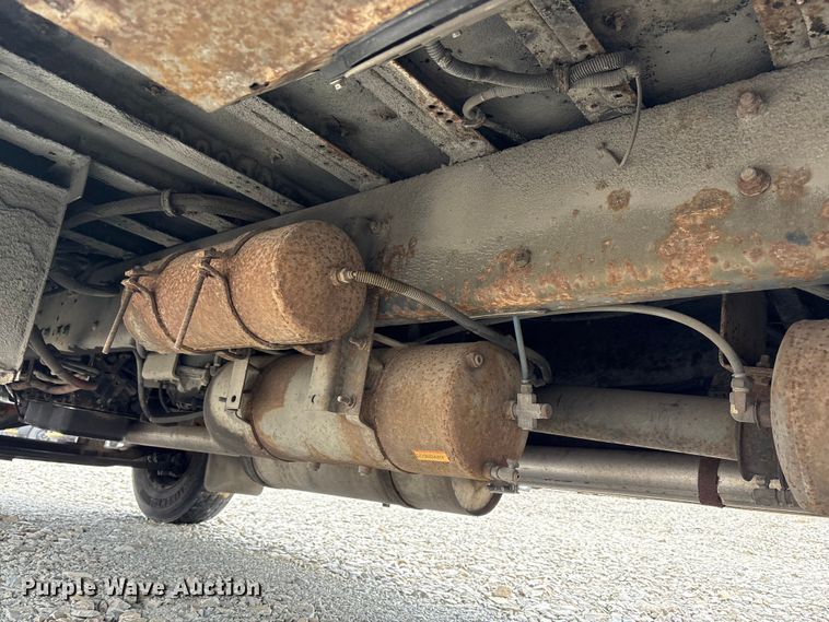 image for item YA1462 2008 Freightliner FS65 school bus