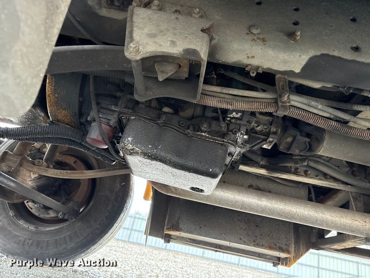 image for item YA1462 2008 Freightliner FS65 school bus