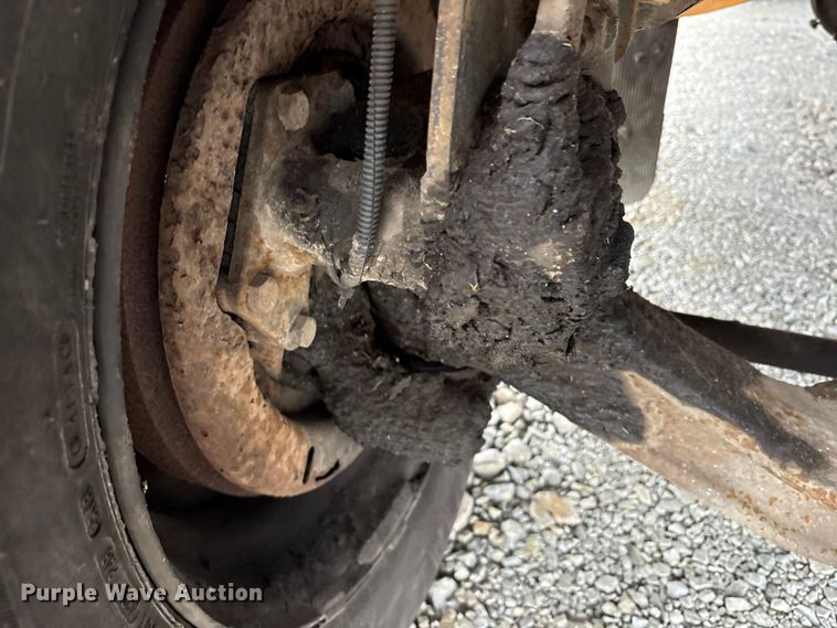 image for item YA1462 2008 Freightliner FS65 school bus