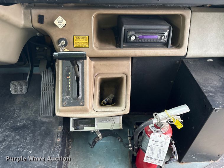 image for item YA1462 2008 Freightliner FS65 school bus