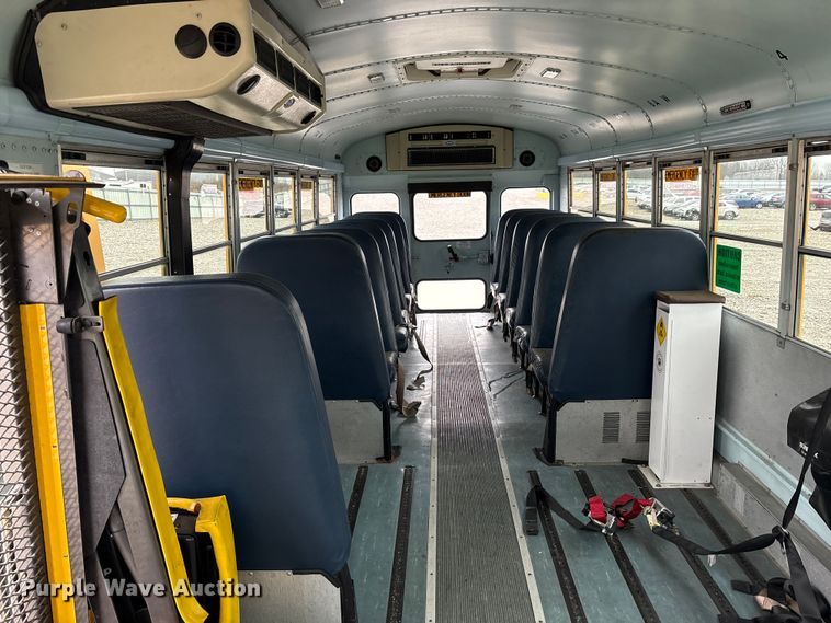 image for item YA1462 2008 Freightliner FS65 school bus